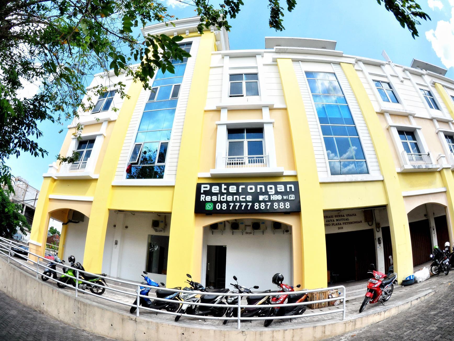 Hotel Ds Colive Peterongan Semarang Esterno foto
